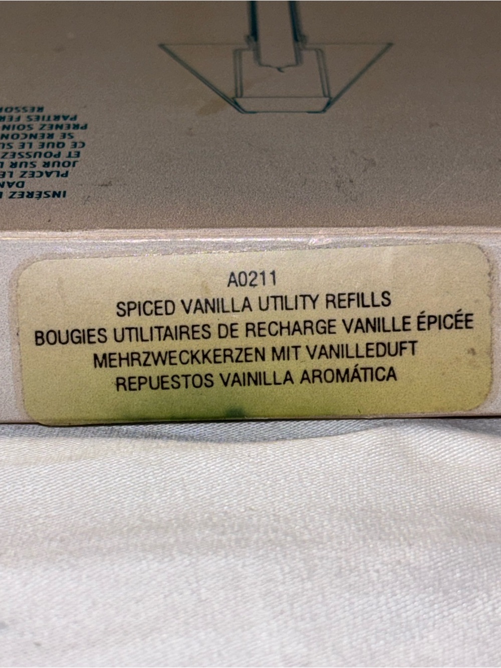 Vintage PartyLite A0211 Spiced Vanilla Utility Candle Refills – Set of 6 - Picture 3 of 13